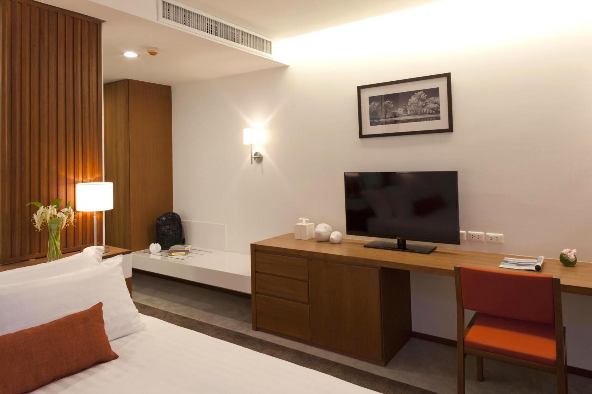 Eastin Tan Hotel Chiang Mai Exterior foto